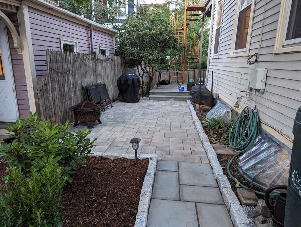 Premier Pavers & Hardscape Co