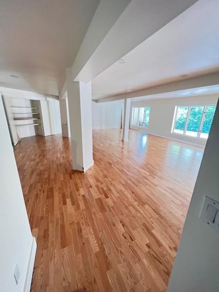 JLG Flooring