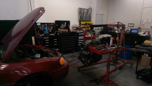 Mad Man Garage