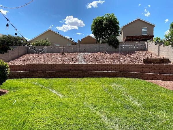 Greenleaf Landscaping & Maintenance