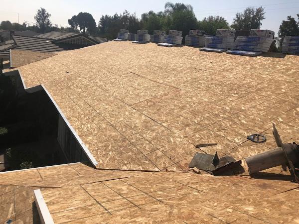 Level Up Roofing