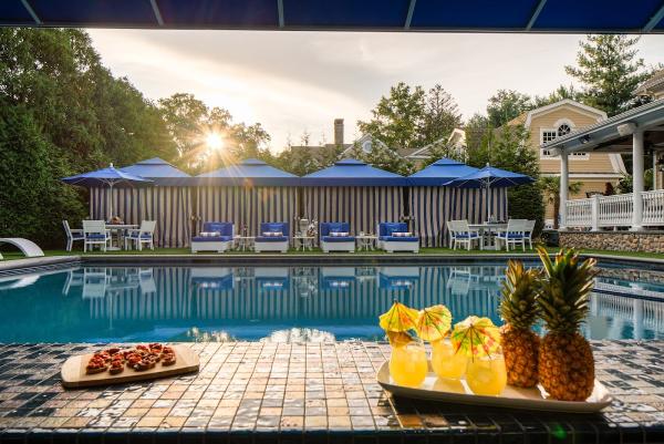 B&B Pool and Spa Center