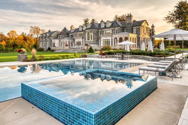 B&B Pool and Spa Center