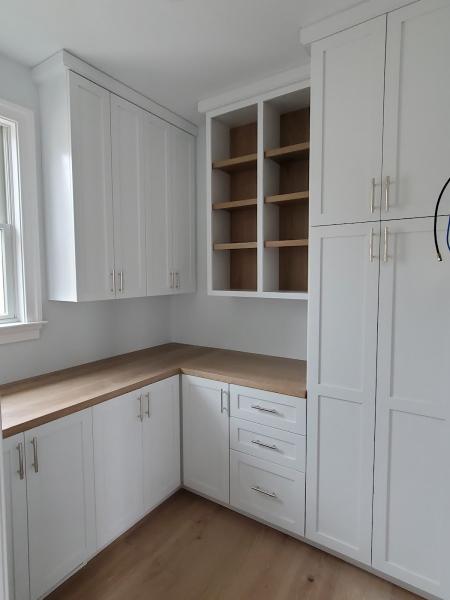 Counter Edge LLC Cabinets & Refacing
