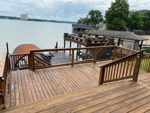 EV Decks & Gazebos LLC