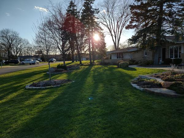 Pat's Custom Lawn Care & Snow Removal