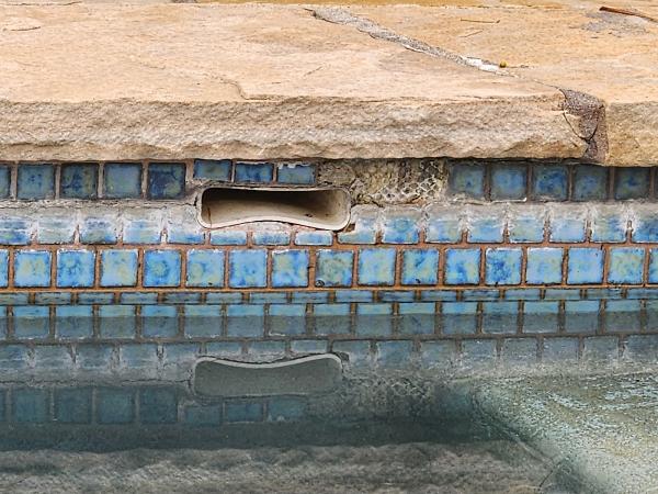 Specialty Aquatic Tile Cleaning