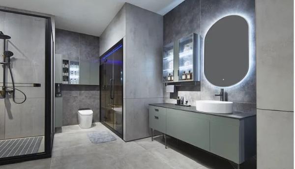 Elegant Bath and Floor