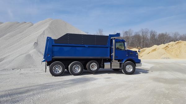 Derrick Wilson Trucking