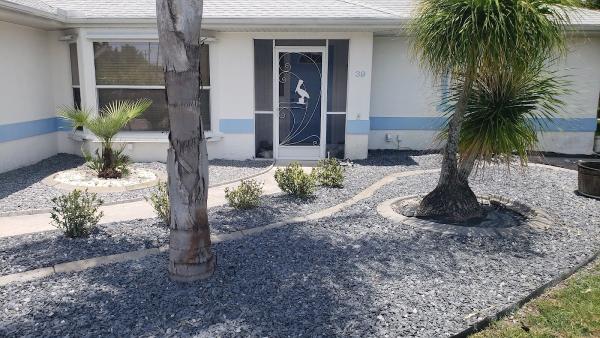 Kelly's Stone Sand & Boulders LLC