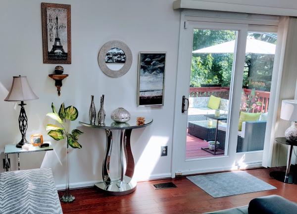 Devine Design Decor