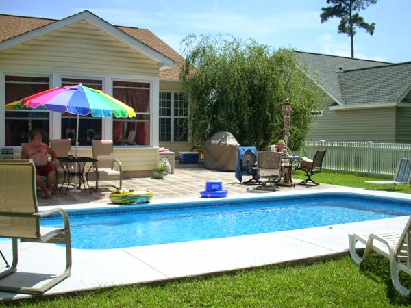 Pools Up