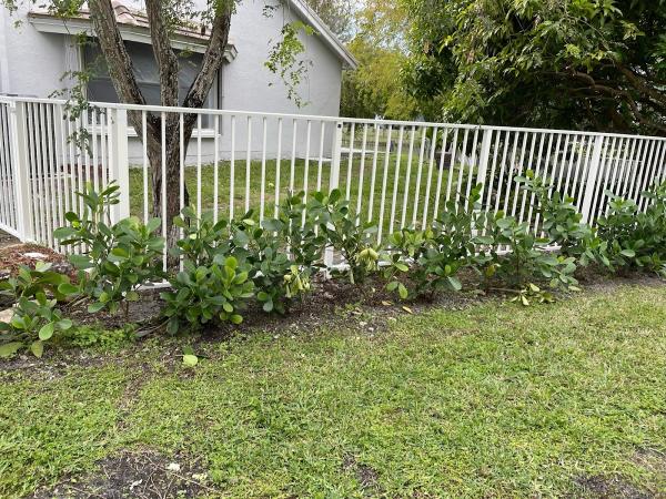 Floridas' Fence Solution
