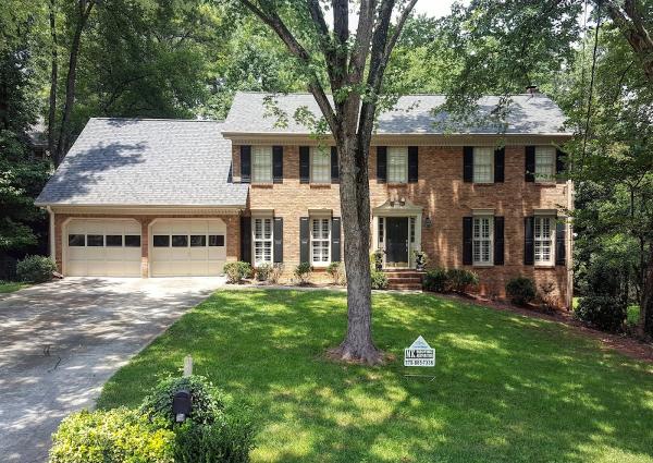 MK Roofing & Restoration