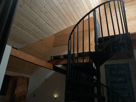 Johnsonwoodworks LLC