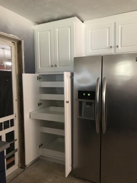 Carey's Custom Cabinet's