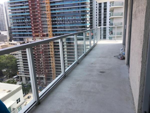 V.i.p Window Cleaning