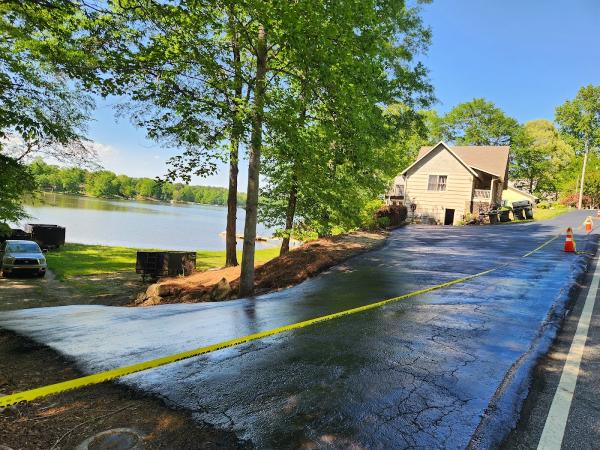 Johnson's Sealcoating & Painting LLC