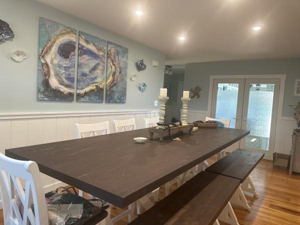 Flannys Farmhouse Furniture & Custom Cabinets