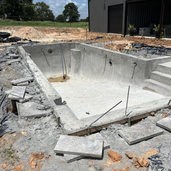 J Caldwell Custom Pools