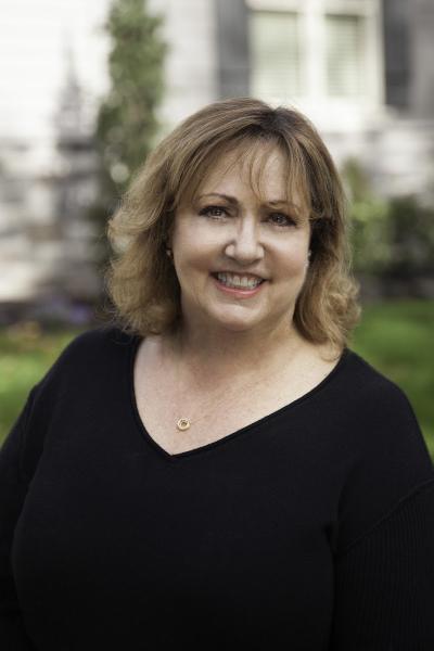 Linda Heinrichs