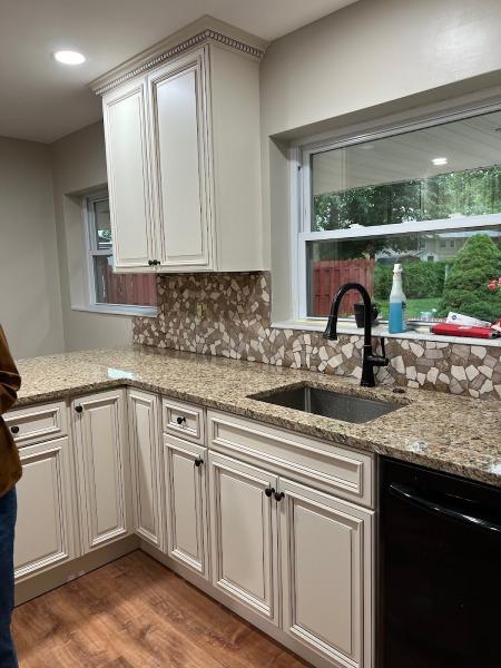 123 Kitchen Cabinet