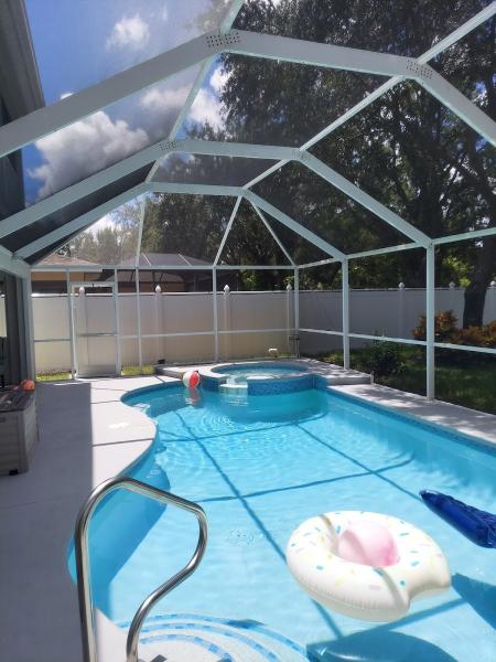 Elsa Pressure and Pool Services
