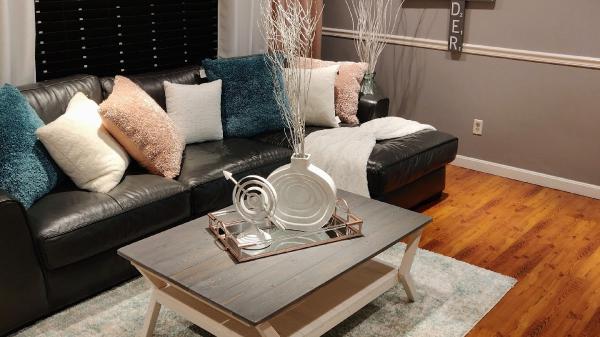 Arví Furniture LLC