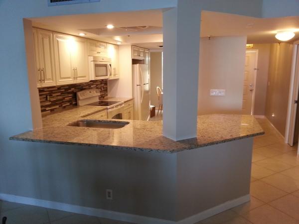 EZ Cabinets & Granite