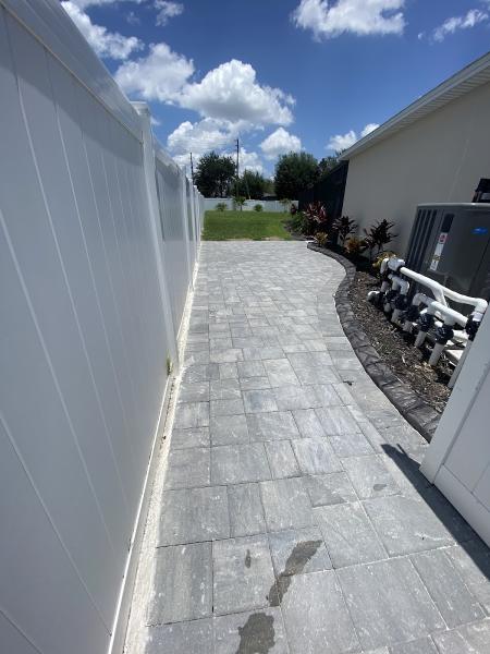 Rountree's Lawn Maintenance