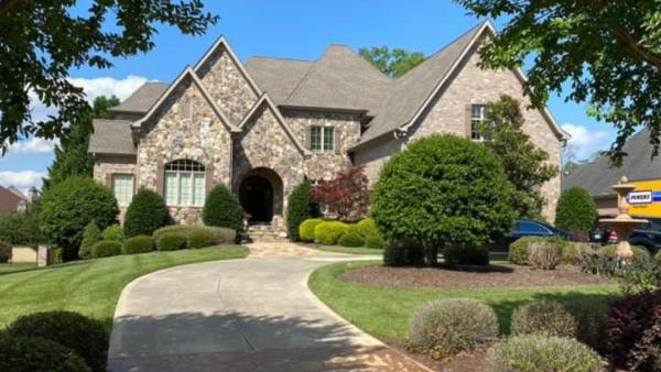 Reign Moving Solutions Charlotte