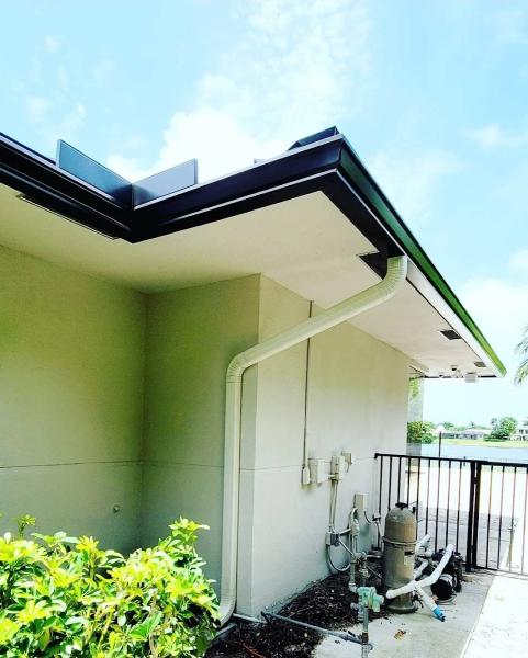 Home Seamless Gutters LLC