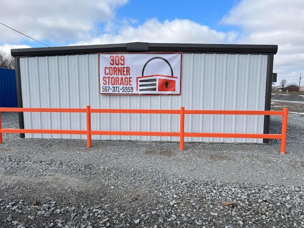 309 Corner Storage