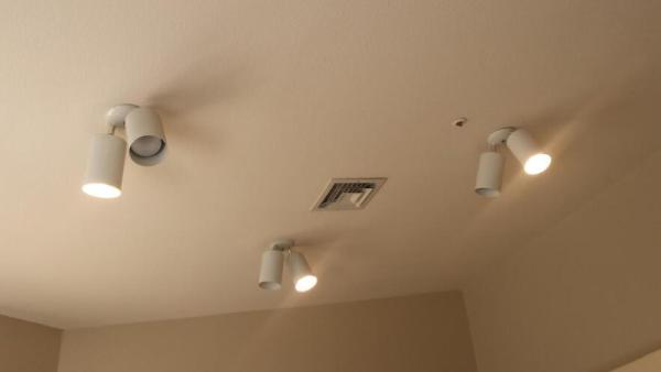 Tommy & Sons Electricians