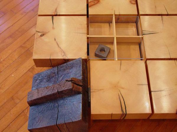 Mossfauset Furnituremaker