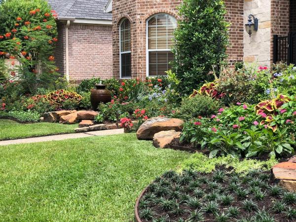 Thompson's Landscaping & Lawn