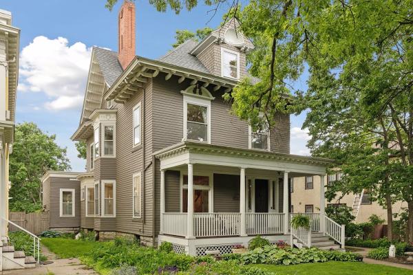 Re/Max Results