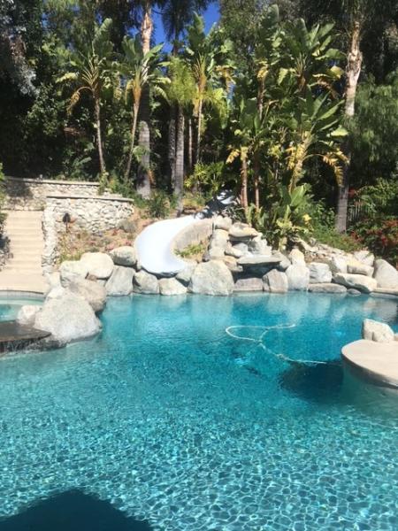 Pooltexx LLC