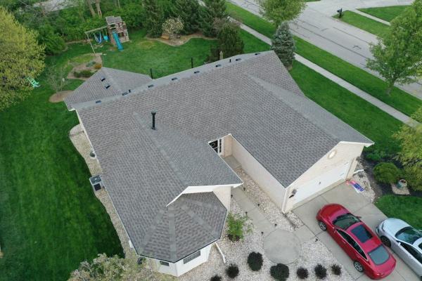Avsten Roofing & Construction