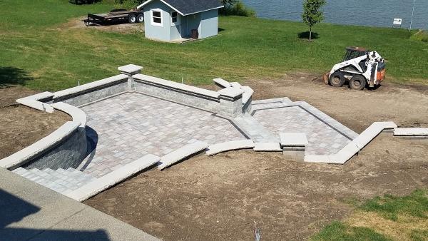 Delventhal Landscaping Inc