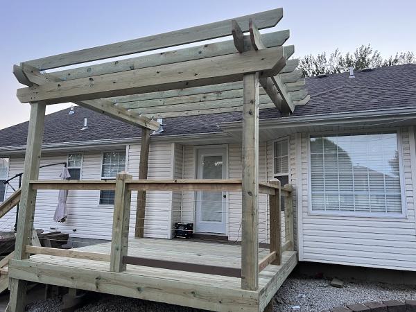 Mid-Mo Deck Builders