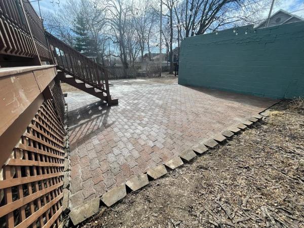 Riverfront Landscape and Lawn Care