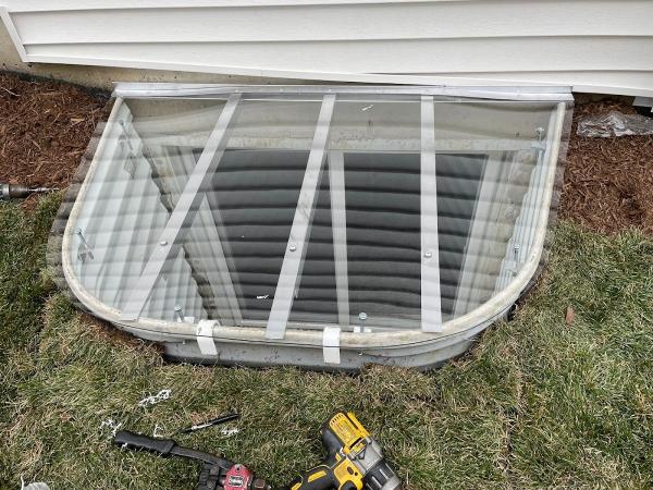 Handymanny Custom Window Well Covers