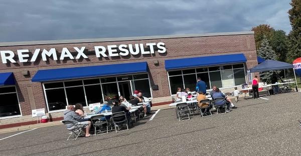 Team Home at Last: Re/Max Results: Niles & Trish
