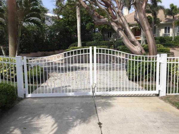 H & Y Fence