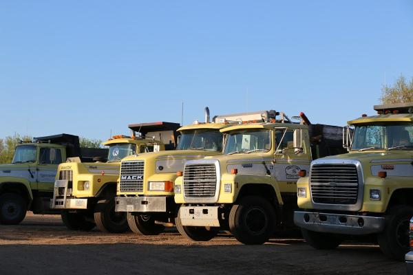 Schmitt & Sons Excavating Inc