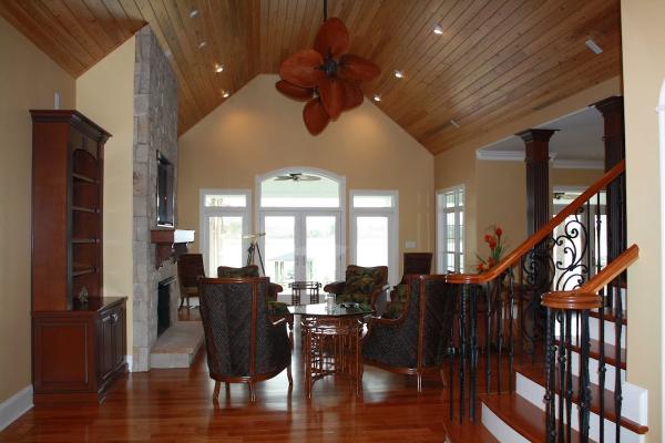 D E Dixon Construction Co