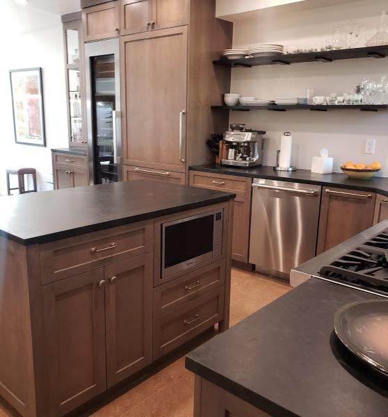 Hampton Woodwork Custom Kitchens and Millwork