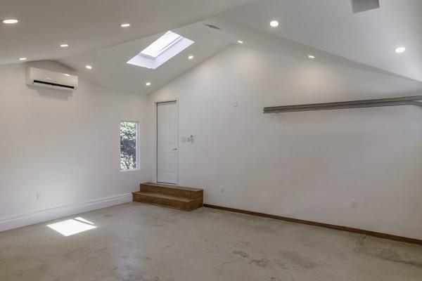Adept Builders & Design