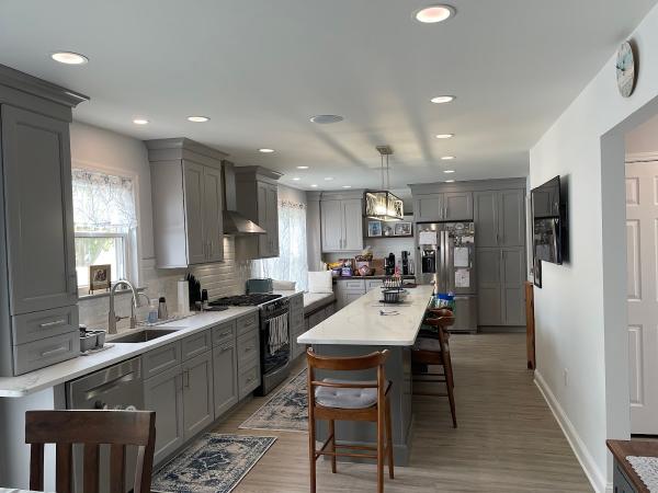 USA Kitchens and Flooring